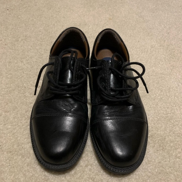 Dockers dress shoes - Picture 2 of 4
